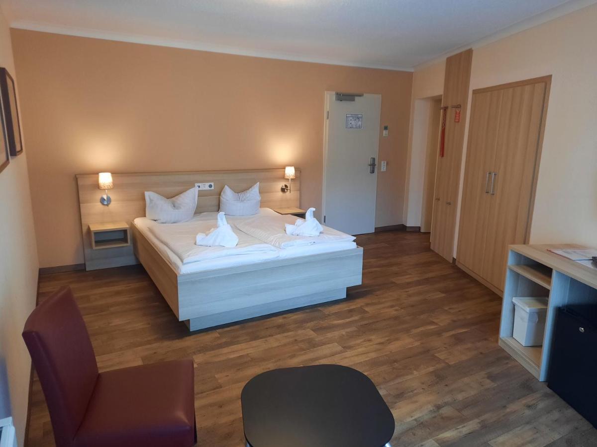 Hotel Karl'S Burg Kölpinsee Extérieur photo