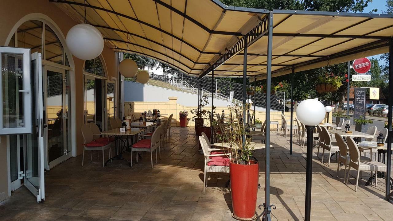 Hotel Karl'S Burg Kölpinsee Extérieur photo
